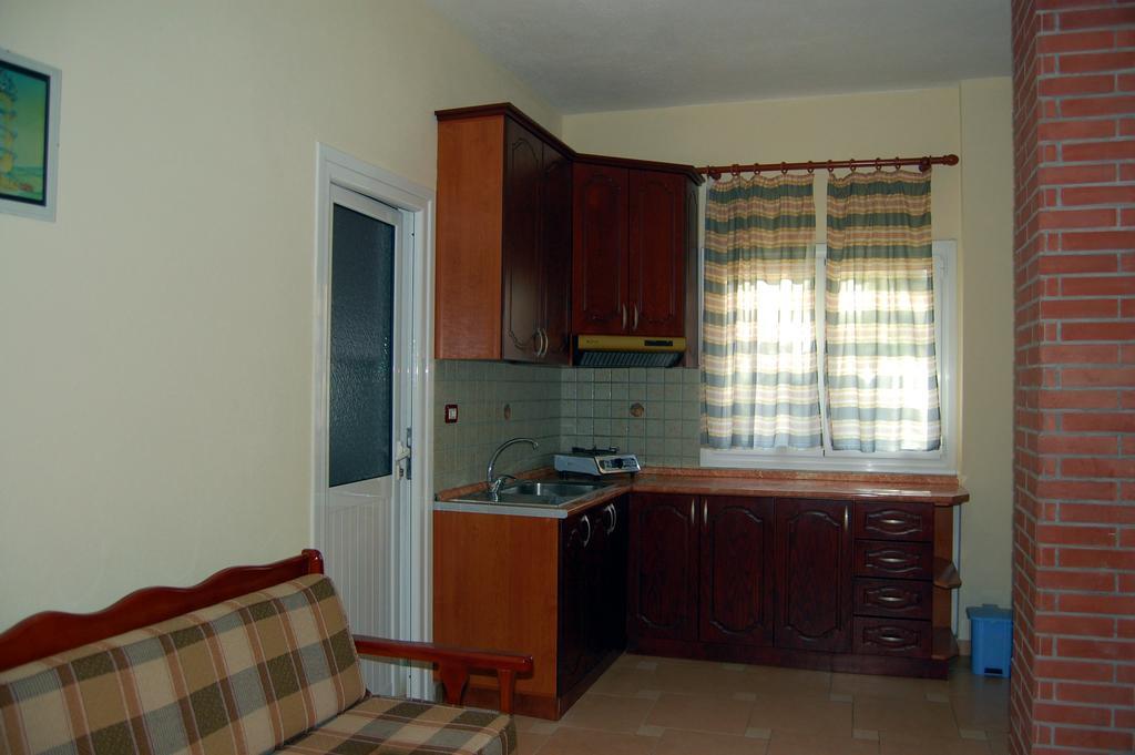 Nuovo Sun Golem Hotel Голем Екстериор снимка